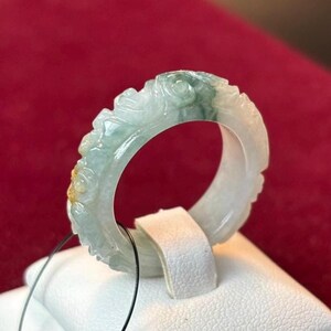 Anello in giadeite birmana di grado A 8USGenuine - Motivo a vite e floreale intagliato a mano in verde chiaro traslucido / Gioiello amuleto di giada di lusso