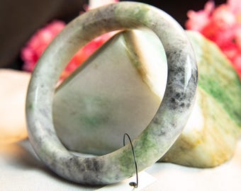 翡翠バングル 59.0 mm (2.32