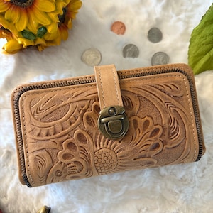 Womens leather wallet, Small Wallet, Coin Purse with multiple pockets, Leather Wallet, Leather Purse with Zipper, Bifold Credit Card Holder