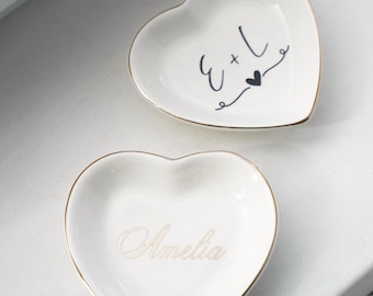 Personalized Engagement Ring Dish, Initials Heart Date Ring Dish, Bridal Shower, Anniversary Gift, Gift For Bride and Groom, Wedding Gift