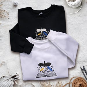 Basgiath War College Embroidered Sweatshirt, Fourth Wing Dragon Rider, Bookish Sweater, Riders Quadrant, Basgiath Merch, Fantasy Reader Gift