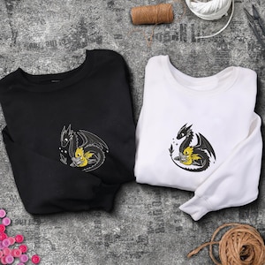 Fourth Wing Embroidered Sweatshirt Custom Basgiath War College Dragon Rider Violet Sorrengail Rebecca Yorros Xaden Riorson Fantasy Reader