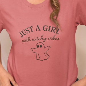 halloween ghost t-shirt , cute ghost shirt, witchy vibes tee, fall aesthetic t-shirt, spooky season shirt, halloween graphic tee
