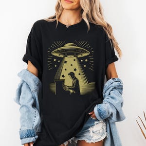 UFO Piano Man T-shirt,  Gift for Music Lover, Oversized Sleep Shirt - Unisex Comfort Colors 1717 Cotton Graphic Tee