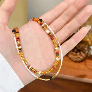 Maillard Naturstein Perlen Halskette Boho Perlen Halskette Perlen Boho Choker Minimalist Layering Halskette Geschenk für sie BFF Geschenk