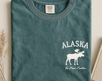 Alaska Comfort Colors Moose T-shirt, Vintage Outdoors Graphic T-shirt