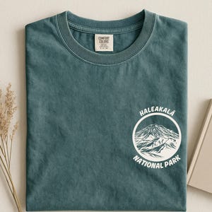 Haleakala Comfort Colors National Park T-shirt, vintage Hawaii bergshirt afbeelding 9