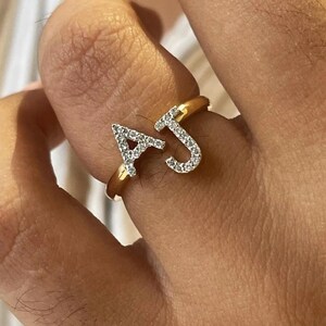 Personalisierte Zwei-Buchstaben-VVS Lab-Grown Diamanten | 10K Massivgold oder Silnova® Silber einstellbar, stapelbar zierliches Geschenk | Diamant Initialen Ringe