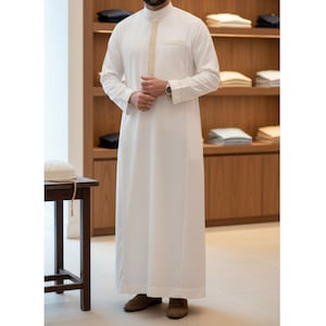 Robe musulmane brodée pour hommes : caftan arabe à manches longues