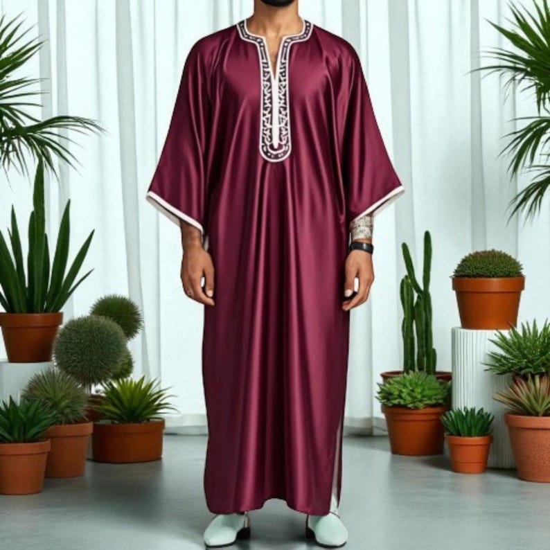 Thobe Robe Embroidered Men's Thobe: Saudi Moroccan Islamic Robe - Etsy
