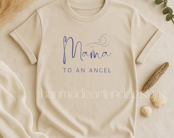 Camiseta "Mamá a un ángel" con colores reconfortantes, camiseta conmemorativa para el duelo y la pérdida, regalo del Día de la Madre, camiseta unisex teñida, concienciación sobre la pérdida de un hijo.