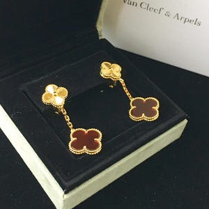 Vintage VCA 18K yellow gold Guilloche and Carnelian Clover Earrings 2 motifs