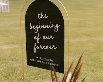Custom Black Arch-Shaped Acrylic Bridal Shower Welcome Sign, 3D Lettered Frosted Wedding Sign, Elegant Wedding Door Decor