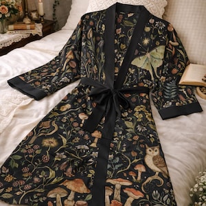 Dark Woodland Botanical Kimono Robe – Mushroom Floral Forest Lounge Wear
