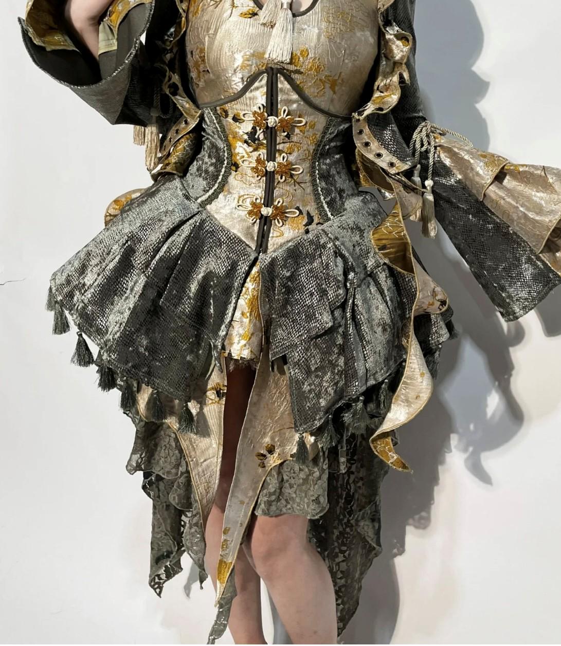 Baroque Floral Brocade Corset with Tassel Skirt, Vintage Rococo Steampunk Waist Cincher, Fantasy Costume Dress, Gothic Renaissance Gown