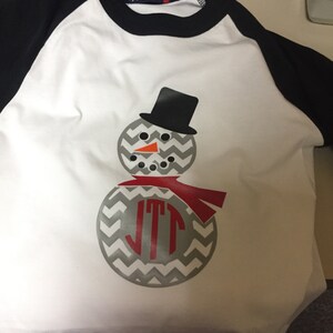 Personalisierte Schneemann Shirt