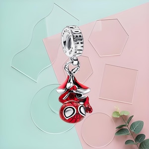 パンドラ PANDORA チャーム スパイダーマン Marvel Hanging Spider-Man Dangle Charm