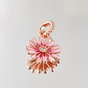 Pink Daisy Flower Dangle Charm,Silver charms,pandora charm,bracelet charms,Gift for Girls,Charms for Bracelet