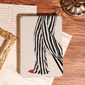 Chic Stripe Kindle Case, Fits Kindle Paperwhite 12th/11th/10th Gen, Kindle 10th/11th, Kindle 2024, Customized Kindle Cover, Gift for Her