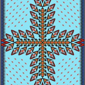 Puede incluir: Textil cuadrado con un diseño pixelado que presenta un motivo de cruz central. La cruz está formada por formas geométricas negras, naranjas y rojas sobre un fondo azul claro. Un borde azul oscuro con un patrón repetitivo enmarca el diseño.