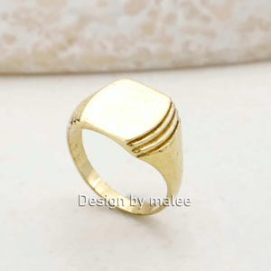 Vintage Brass Signet Ring, Men&#39;s Square Signet Ring, Minimalist Statement Ring, Classic Engraving Ring, Retro Jewelry, Handmade Brass Ring