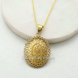 Vintage Gold Filigree Pendant Necklace, Handmade Oval Medallion, Boho Statement Jewelry, Elegant Antique Style Necklace, Unique Gift for Her