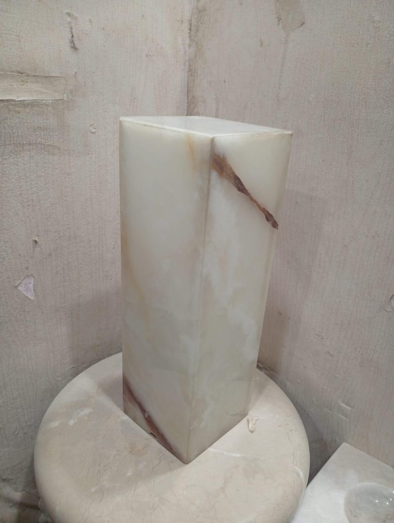 Lámpara de mesa cúbica de mármol ónix / Lámpara de mesa de piedra hecha a mano imagen 12