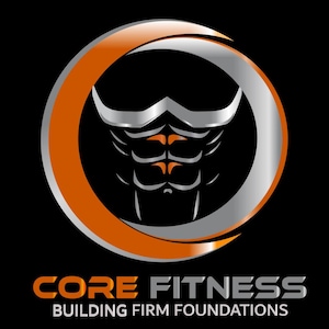 Puede incluir: Un logotipo para una empresa de fitness llamada "Core Fitness" con el lema "Building Firm Foundations". El logotipo presenta una imagen estilizada de un torso musculoso dentro de un círculo plateado y naranja.