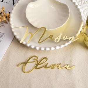 Personalized Name Place Cards, Luxury Wedding Place Cards, Gold Mirror Place Cards, Laser Cut Names, Wedding Decor, Place settings