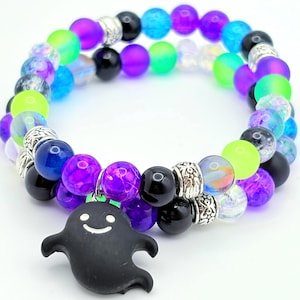 Black Ghost Halloween Beaded Bracelet: Spooky Kawaii Goth Jewelry