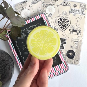 Citron Kindle MagSafe Grip: Bokinspirerad magnetisk telefon/Kobo-tillbehör **omdesign**