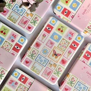 Funda para lector electrónico Girly Stamps / Funda de piel sintética con correa de mano (compatible con Kindle y Kobo)