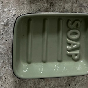 soap dish