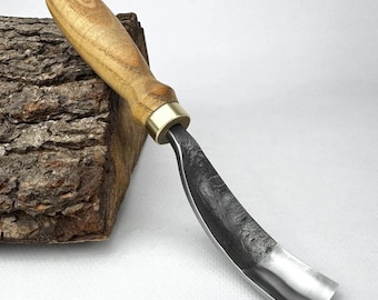 Handgesmede gebogen guts: 52100 staal, meerdere maten, ergonomisch handvat van essenhout, geslepen gereedschap voor uithollen en beeldhouwen, lepelguts.