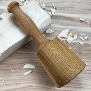 Handcrafted Wooden Mallet – Durable Ash Wood Carving Mallet for Woodworking & Chiseling, Lightweight Design, Comfortable Grip, Gift for Him.