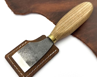 Hand-Forged Straight Leather Skiving Knife – Carbon Steel Blade, Ash Handle, Leather Sheath Included, Sharpened Tool for Leathercraft.