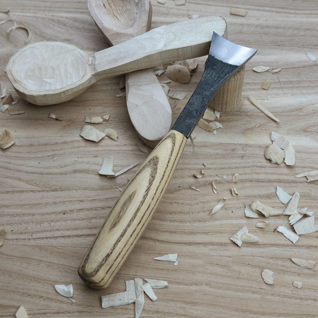 Fishtail Carving Chisel – Hand-forged 52100 Carbon Steel, Ash Wood ...