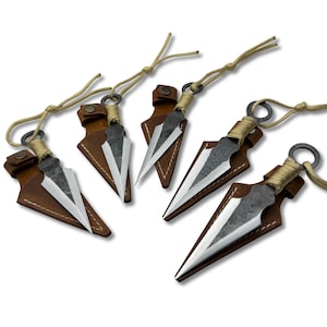 Hand-Forged Throwing Knife Set 5-Pcs – Carbon Steel Knives, Paracord Wrapped Handles, Leather Sheath, Balanced Ninja Kunai, Outdoor Knives