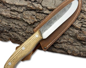 Hand-Forged Camping Knife – Carbon Steel Blade, Ergonomic Ash Handle, Leather Sheath, Bushcraft, Survival & Outdoor Knife, Utility Knife.