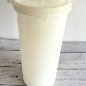 Vintage Tupperware White Translucent Juice Pitcher Flip Top Lid