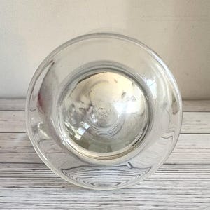 Vintage Disney Mickey Mouse Etched Glass Mug Frosted Pedestal Coffee Cup 5” Libbey immagine 5