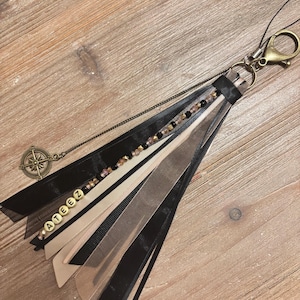 Llavero con borla de cinta de lightstick de Ateez Kpop
