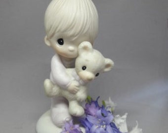 SALE Precious Moments Jesus Loves Me, Original 21, Enesco