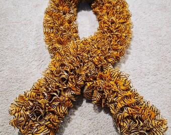 Tiger striped ruffle scarf hand knit