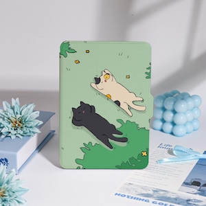 Cats in Grass Kindle Case For Kindle Paperwhite 1/2/3/4, Colorsoft Kindle 12th/11th, Paperwhite 10th 6&#39;&#39;, Kobo Clara Color, For Bookish Gift