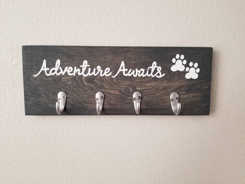Adventure Awaits Wood Sign With Key Hooks and Leash Hooks, Dog Leash Hanger, Key Rack, Dog Leash Holder, Entryway Organizer image 2