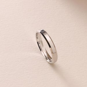 White Gold Beveled Edge Wedding Band 3MM – 10K, 14K, 18K Polished White Gold Bevel Rings, Men&#39;s Beveled Comfort Fit Ring, Bevelled Gold Ring