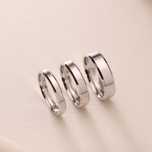 10K White Gold Bevel Wedding Band - Solid White Gold Bevel Edge Wedding Band, Polished Bevelled Ring for Men & Women - 2mm, 3mm, 4mm, 5mm