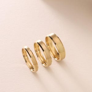 Beveled Edge 14K Gold Wedding Band Matte - Matte Finish Yellow Gold Bands for Men & Women - 2mm, 3mm, 4mm, 5mm Bevelled Wedding Rings