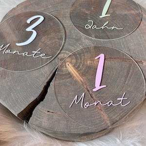 Meilensteinkarten zur Geburt oder Babyparty / perfektes Geschenk aus Acrylglas, Plexiglas bedruckt mit pastellfarbenem Premium-Vinyl